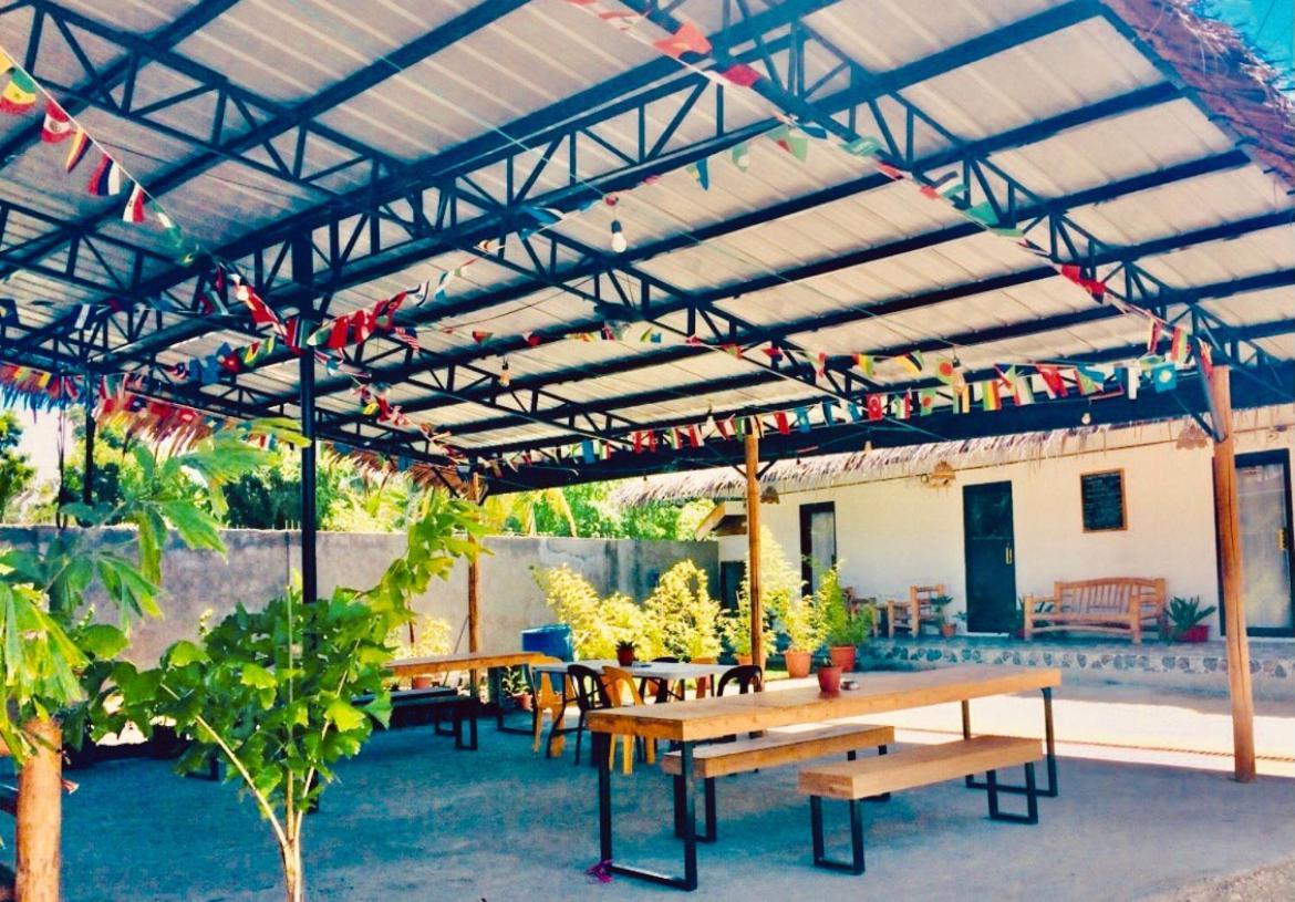 The Hangover Hostel Moalboal Kültér fotó